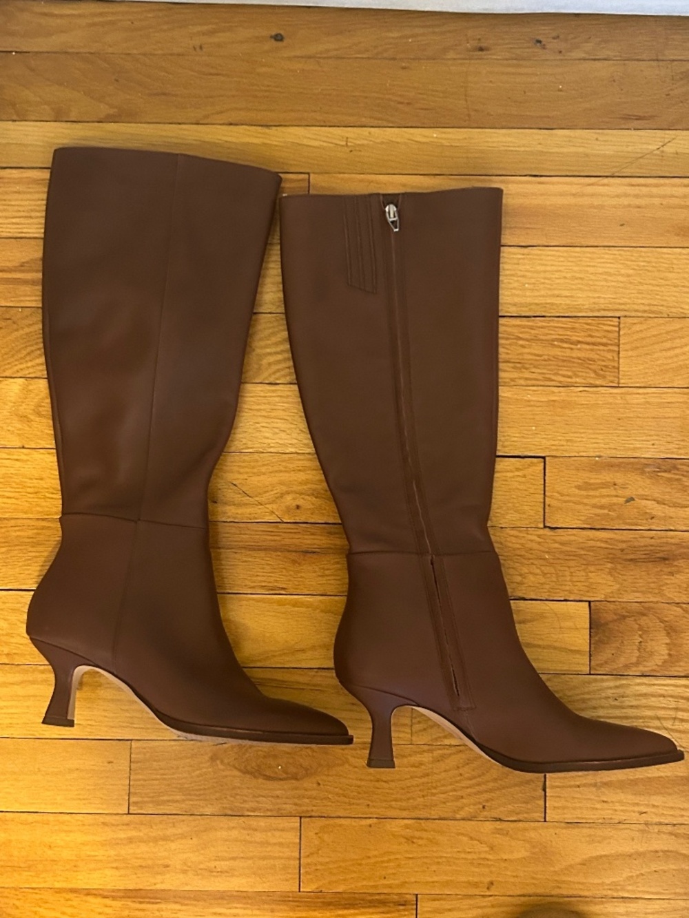 Dolce Vita Women's Auggie Pointed Toe High Heel Boots